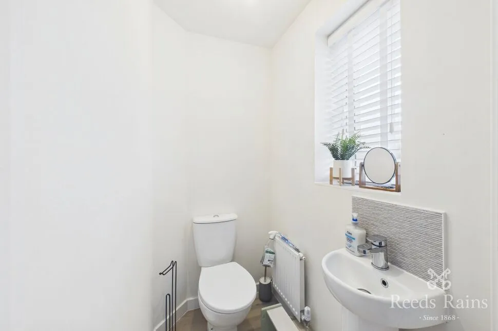 Hyacinth Close, Salford, M6, photo 14