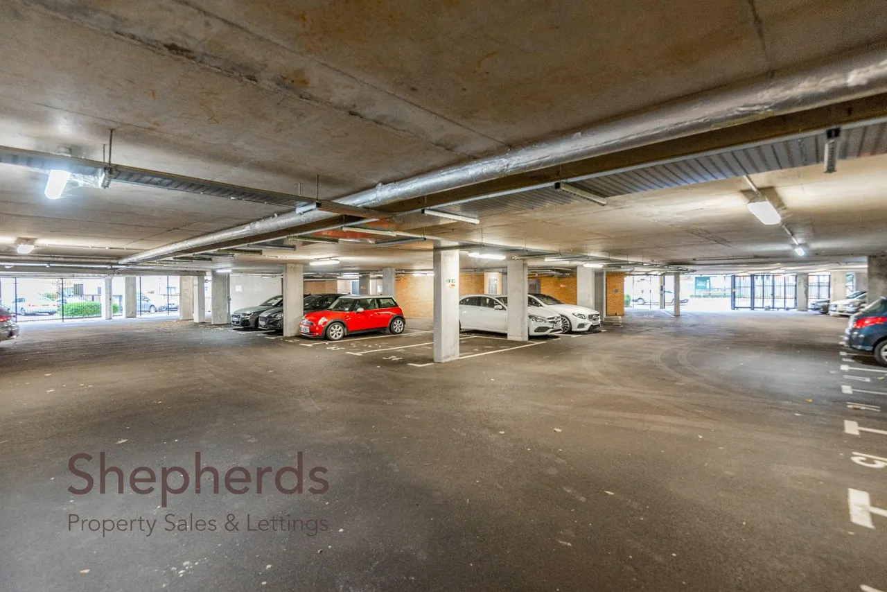 Claud Hamilton Way, Hertford, SG14, photo 13