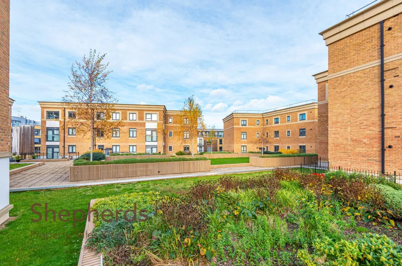 Claud Hamilton Way, Hertford, SG14, photo 19