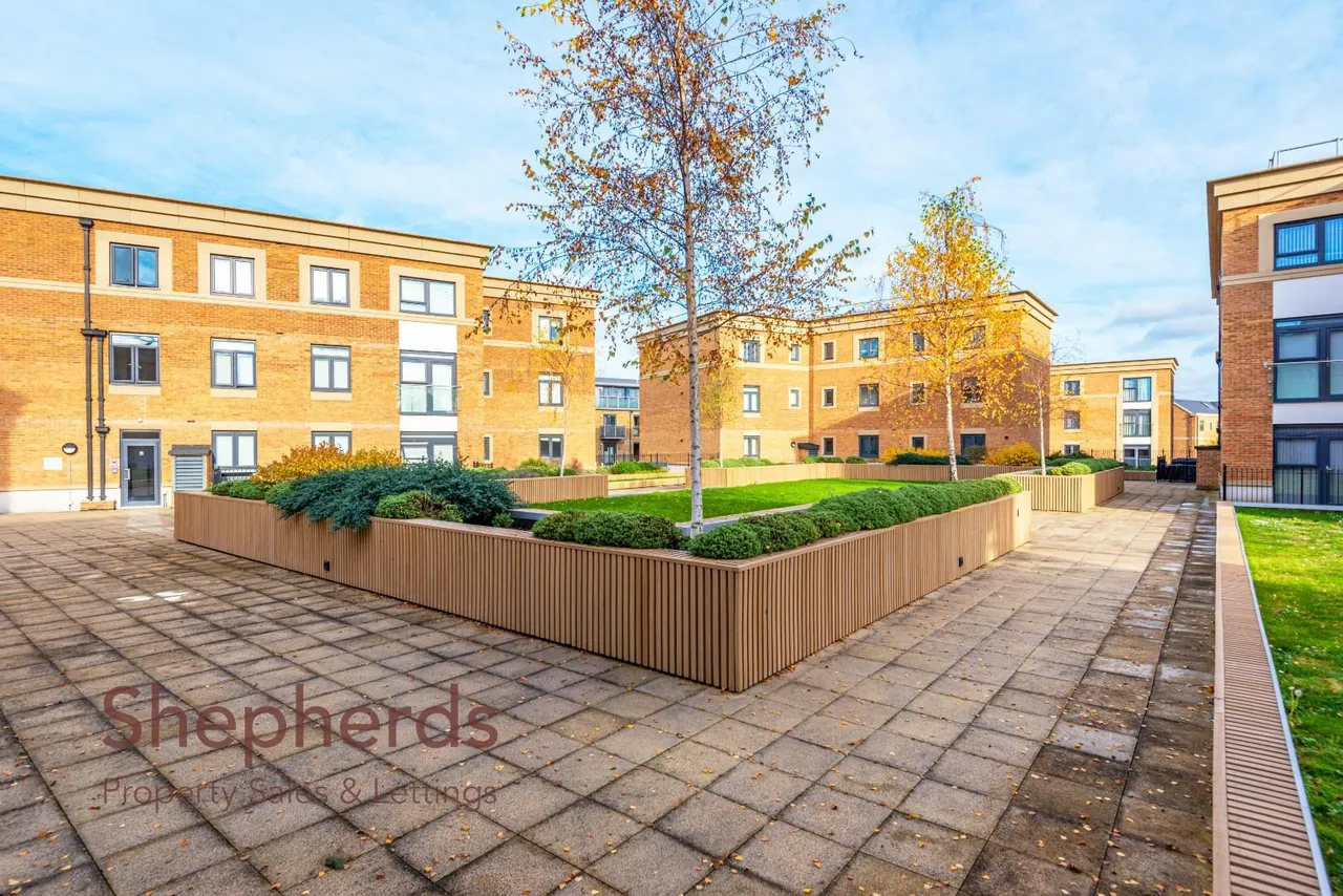 Claud Hamilton Way, Hertford, SG14, photo 18