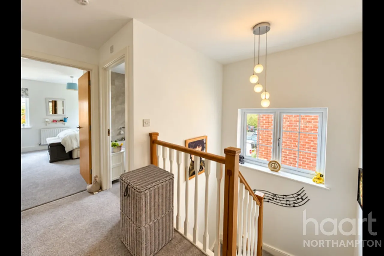 Nightingale Drive, Northampton, NN3, photo 14