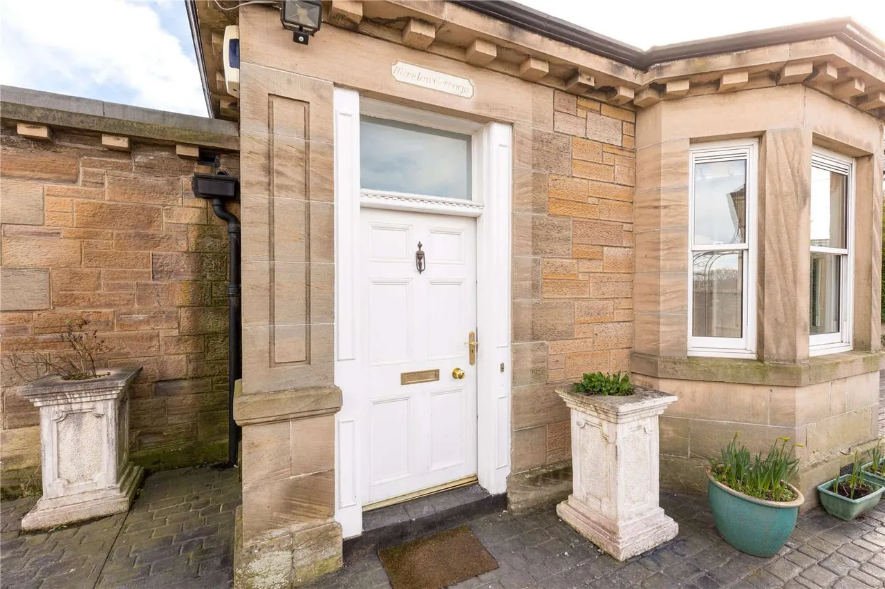 Craiglockhart Avenue, Edinburgh, EH14, photo 15