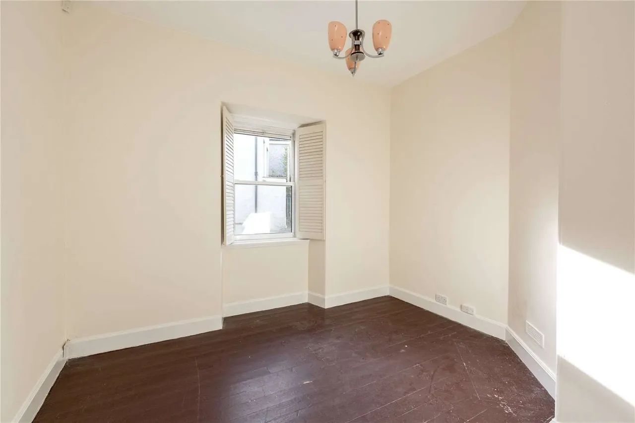 Craiglockhart Avenue, Edinburgh, EH14, photo 12