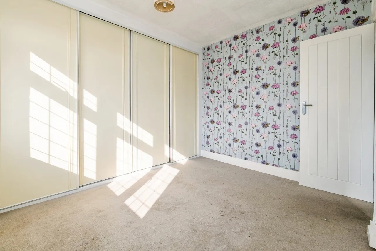 Jersey Road, Rainham, RM13, photo 15