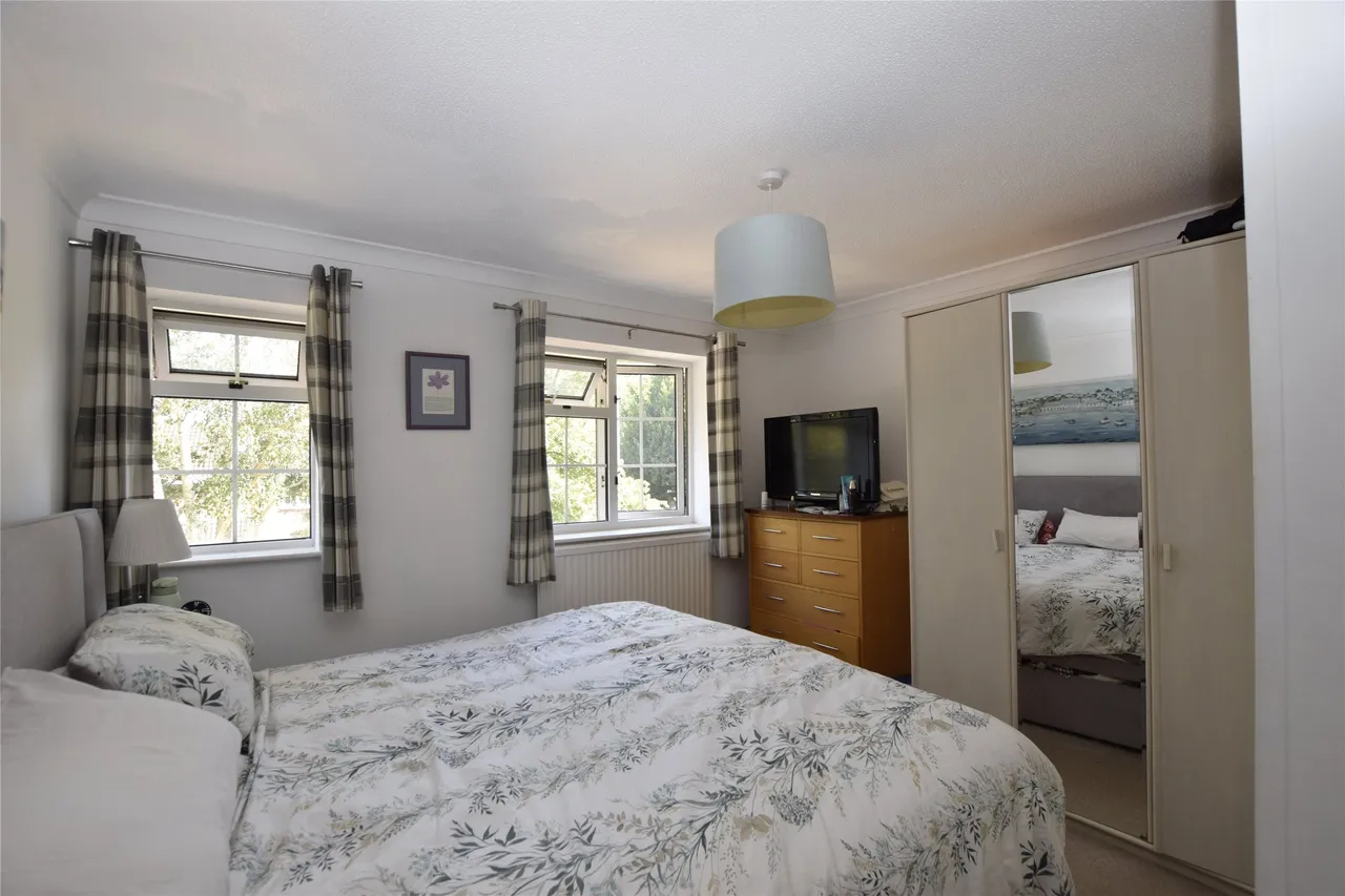 Oak Tree Close, Trowbridge, BA14 9BD, photo 13