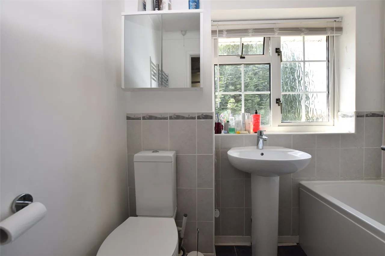 Oak Tree Close, Trowbridge, BA14 9BD, photo 10
