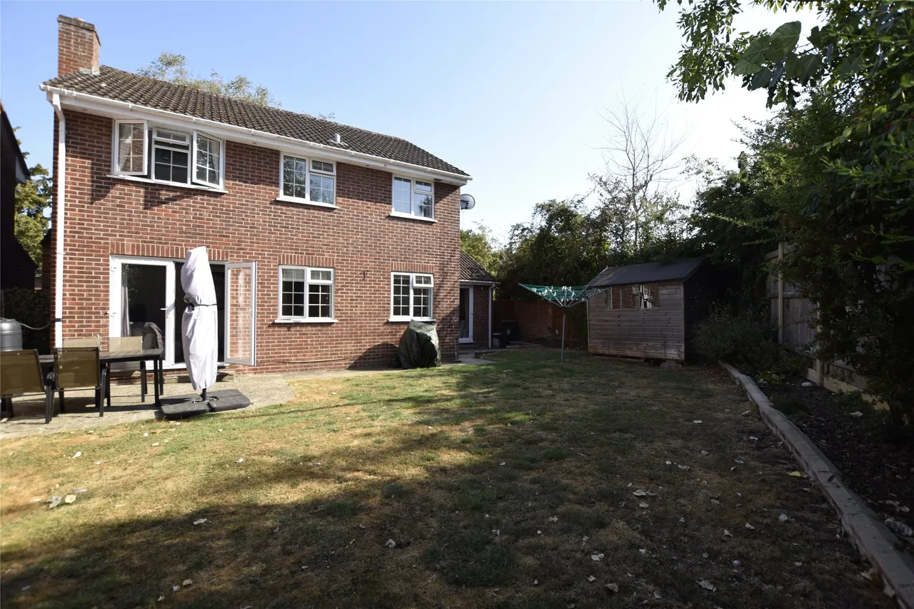 Oak Tree Close, Trowbridge, BA14 9BD, photo 16