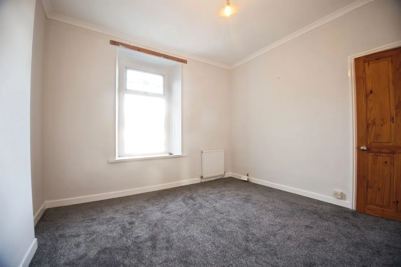 Grongaer Terrace, Pontypridd, CF37, photo 10