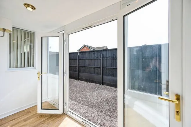 Allendale, Runcorn, WA7, photo 20