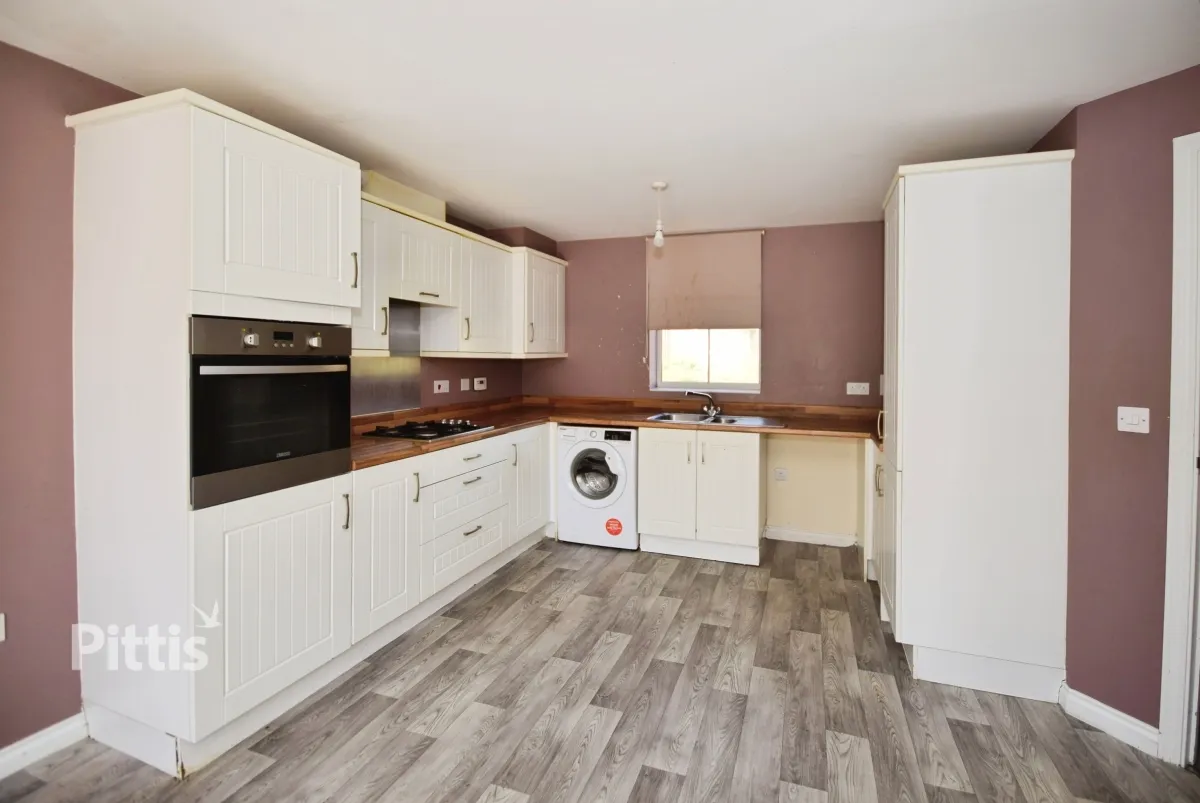 Dairy Crest Drive, Newport, PO30, photo 6