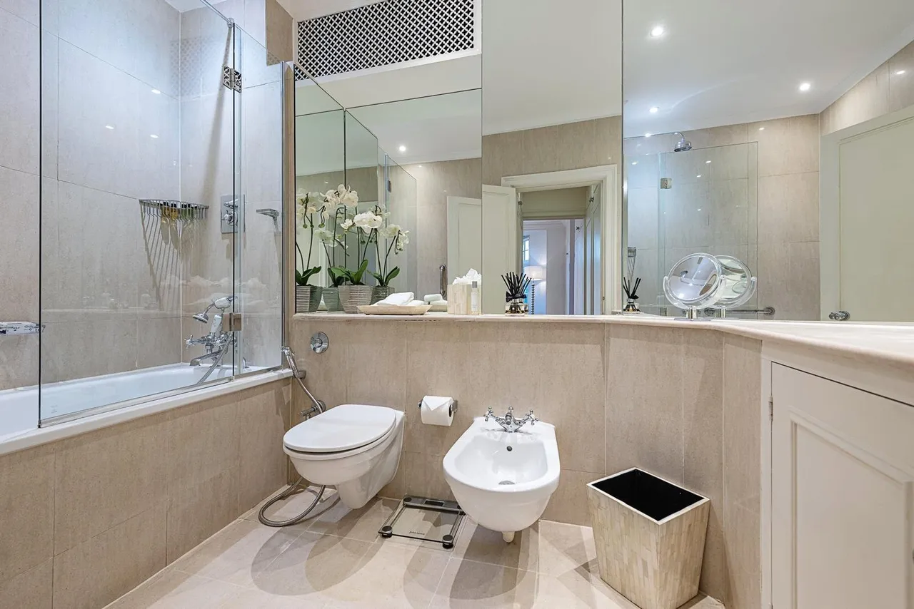 Knightsbridge, Kensington and Chelsea, London, SW1X, photo 5