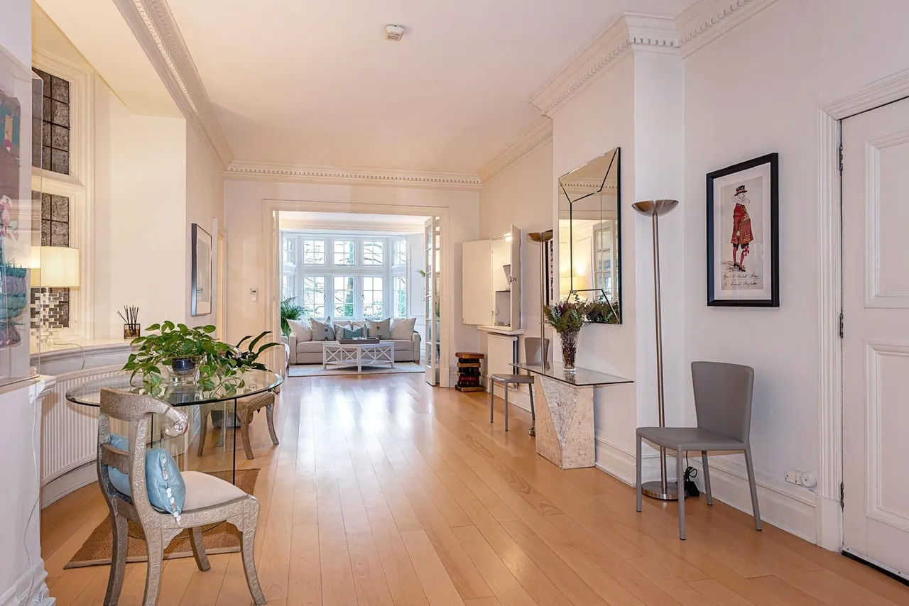 Knightsbridge, Kensington and Chelsea, London, SW1X, photo 2