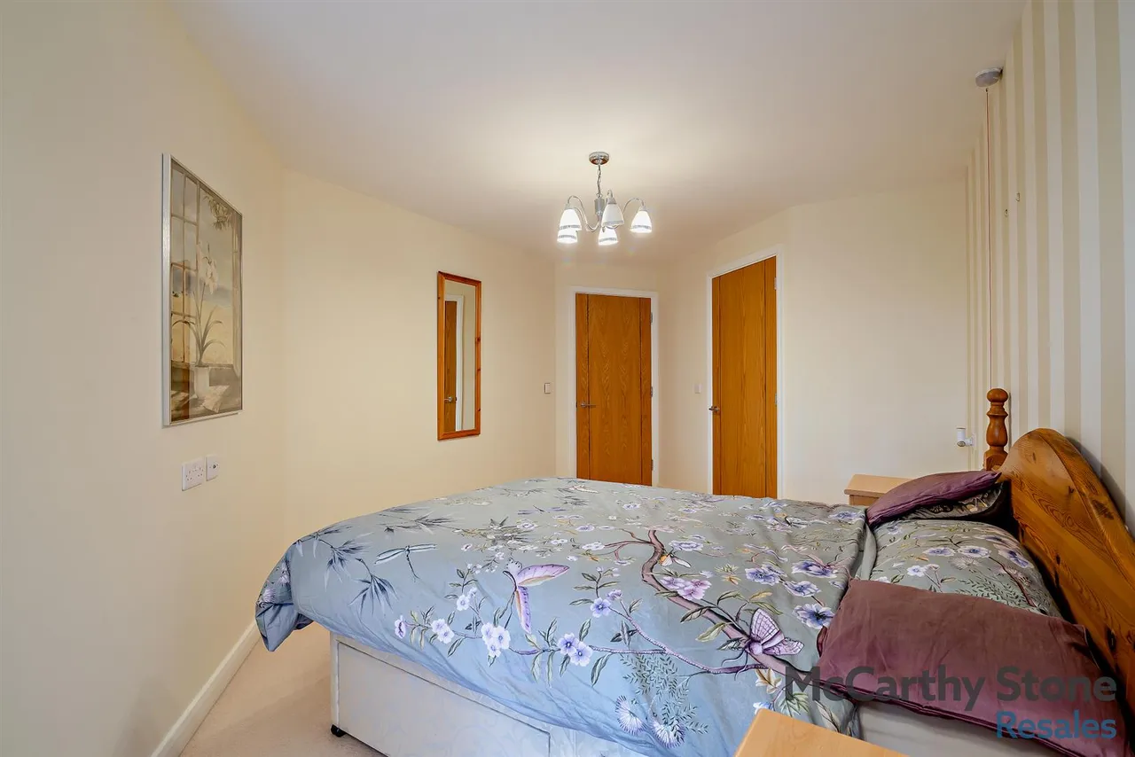 Squirrel Way, Shadwell, LS17, photo 10