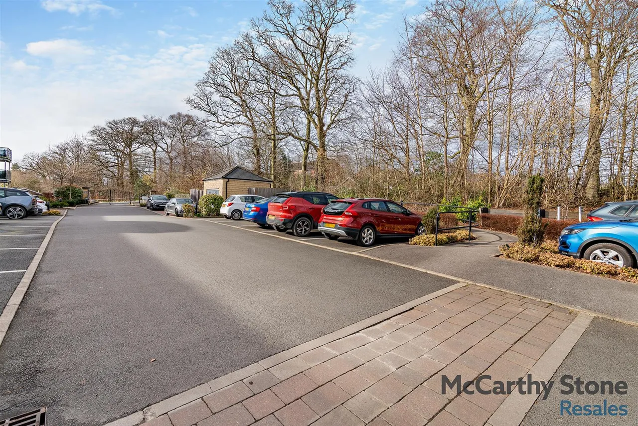 Squirrel Way, Shadwell, LS17, photo 25