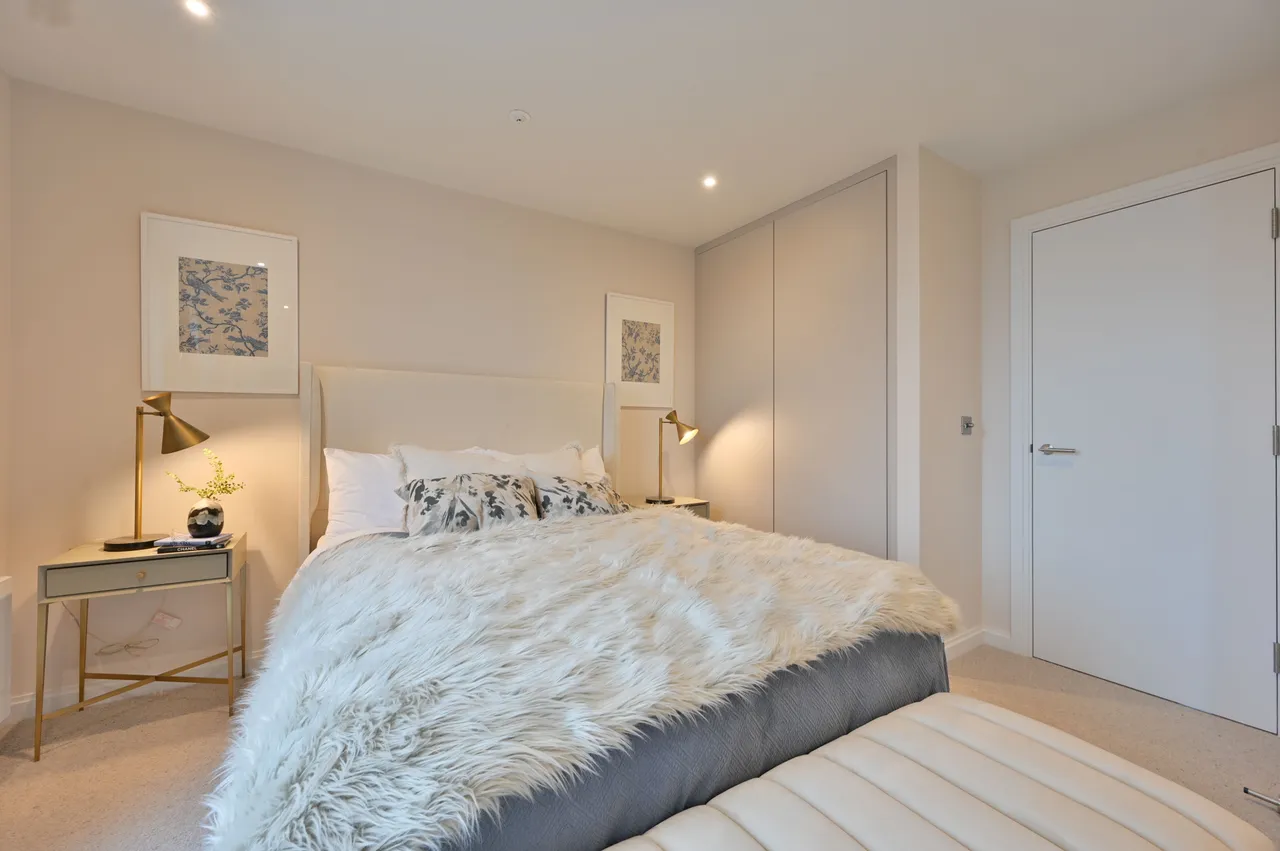 36 Loats Road, London, photo 6