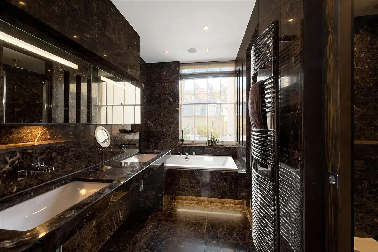 Lower Belgrave Street, Belgravia, London, SW1W 0LN, photo 10