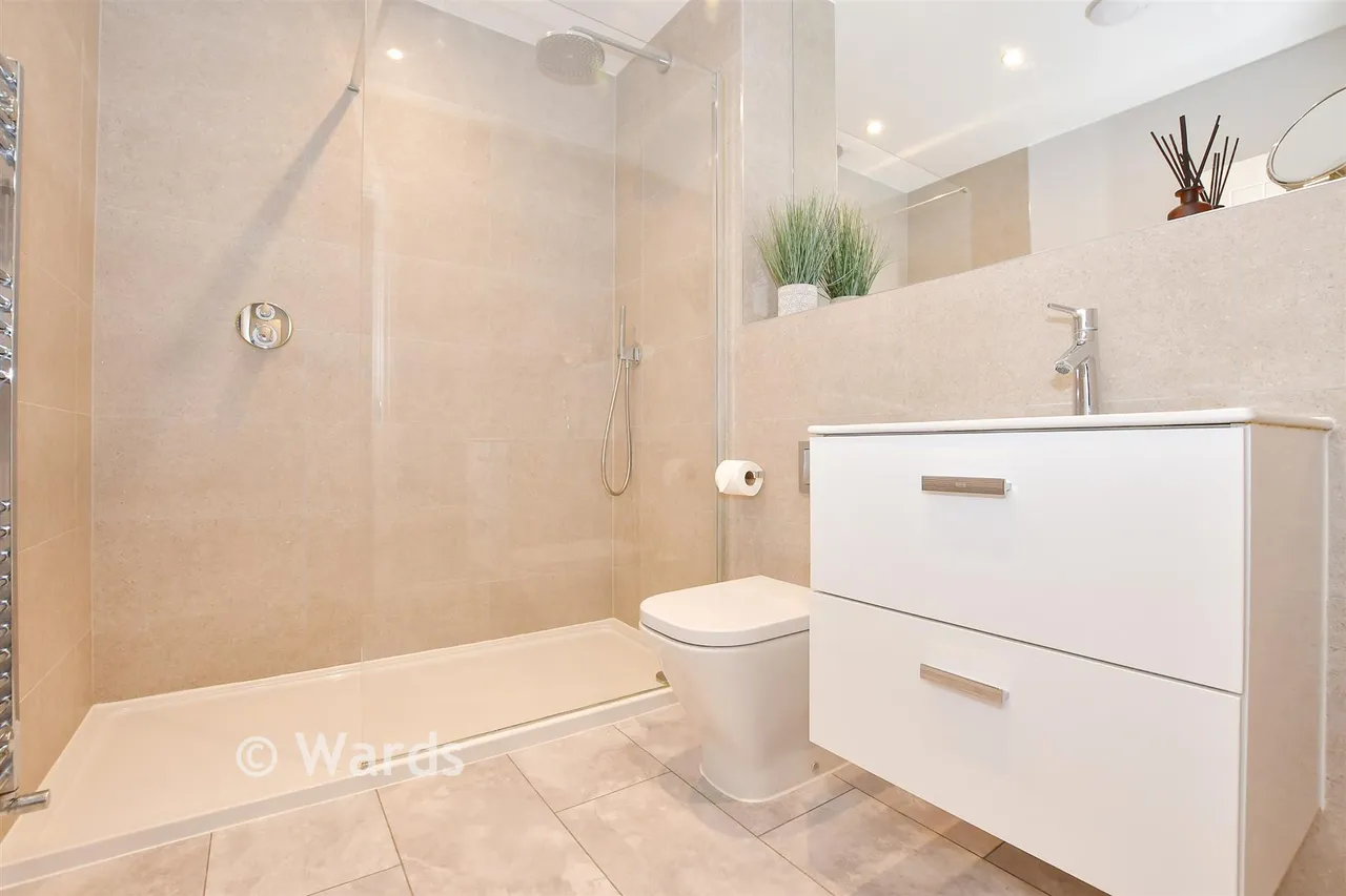 Vicarage Fields, Linton, ME17, photo 15