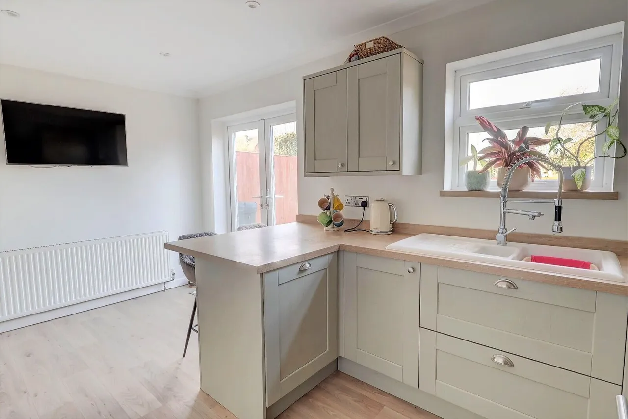 Cedar Avenue, High Wycombe, HP15, photo 7