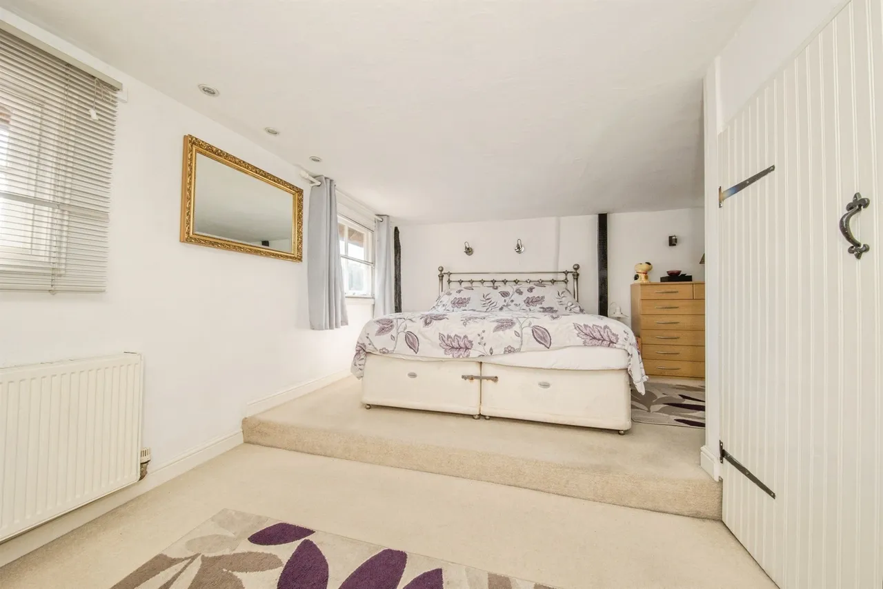 Clacton Road, St. Osyth, CLACTON-ON-SEA, photo 10