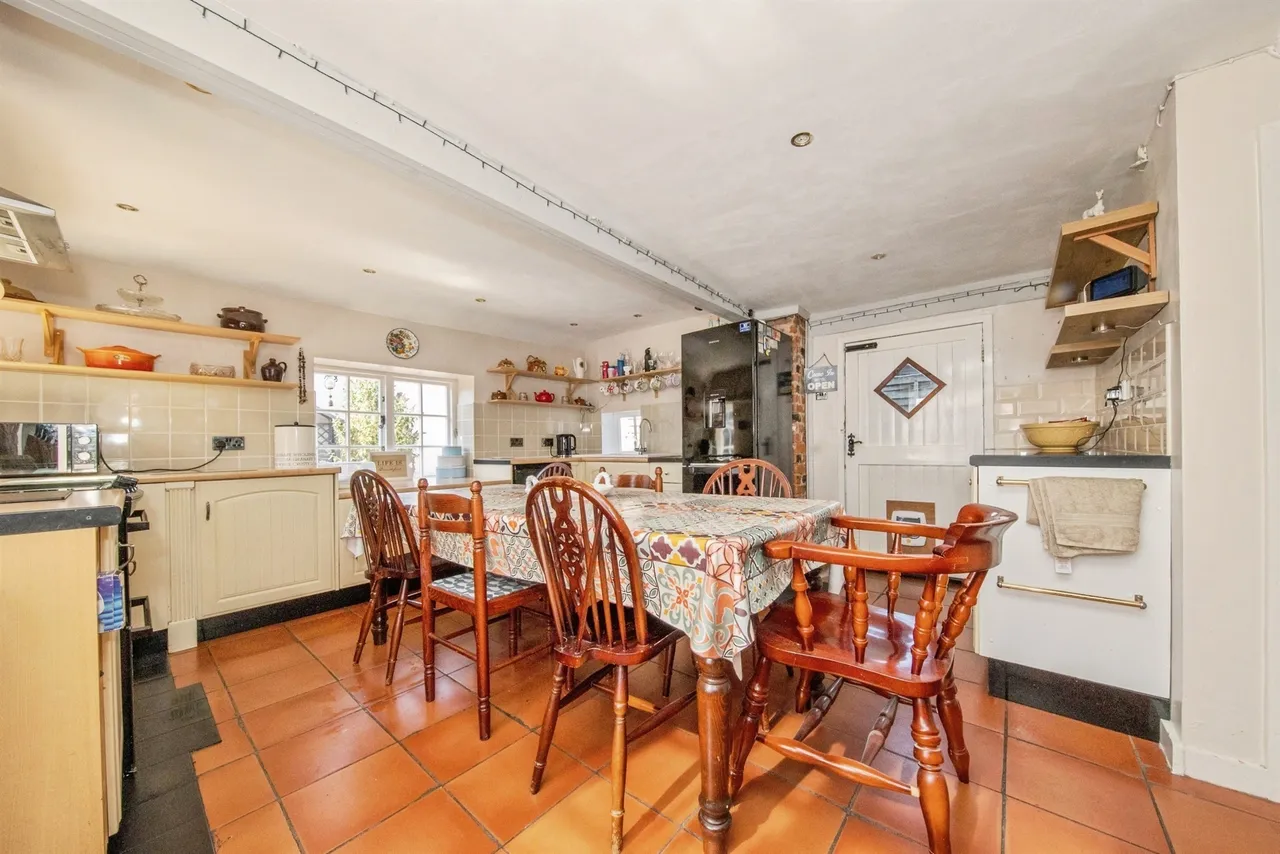 Clacton Road, St. Osyth, CLACTON-ON-SEA, photo 6
