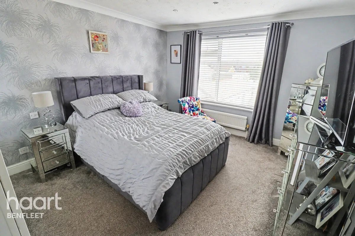 Marine Avenue, Canvey Island, SS8, photo 15