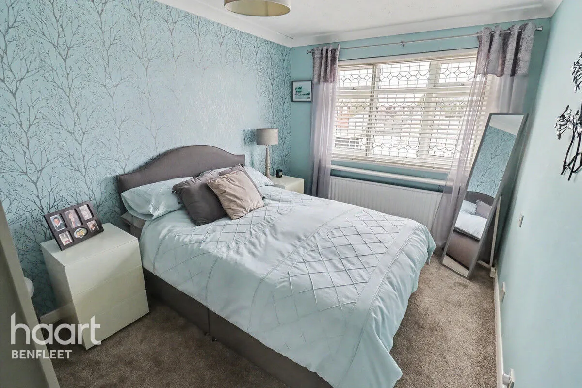 Marine Avenue, Canvey Island, SS8, photo 16