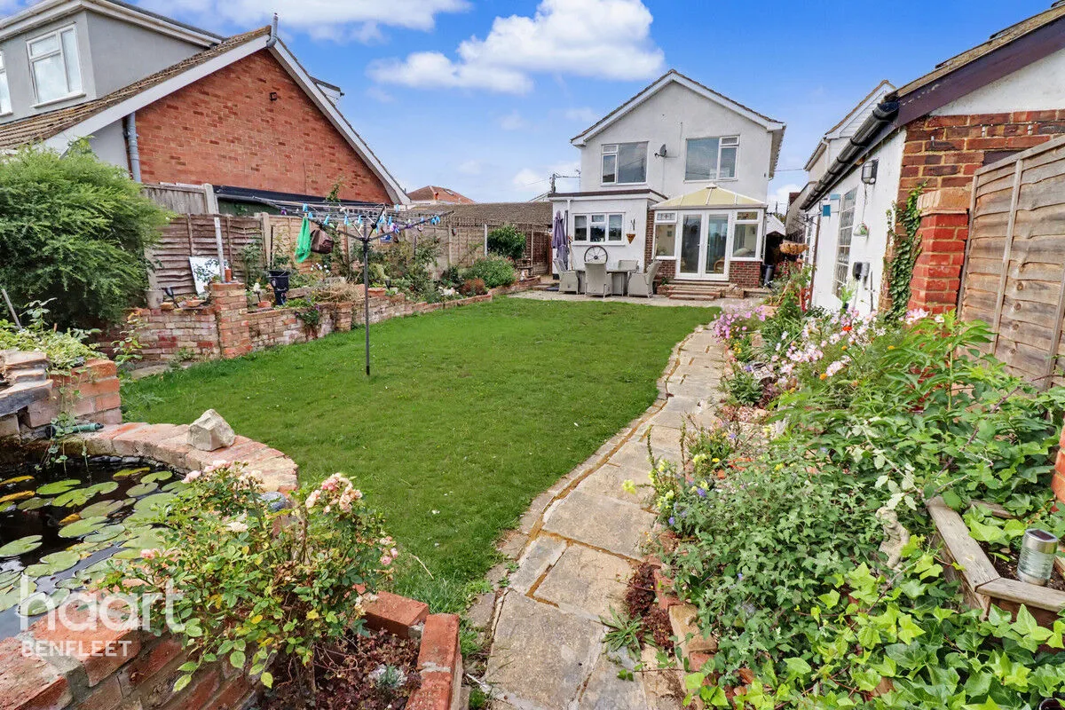 Marine Avenue, Canvey Island, SS8, photo 23