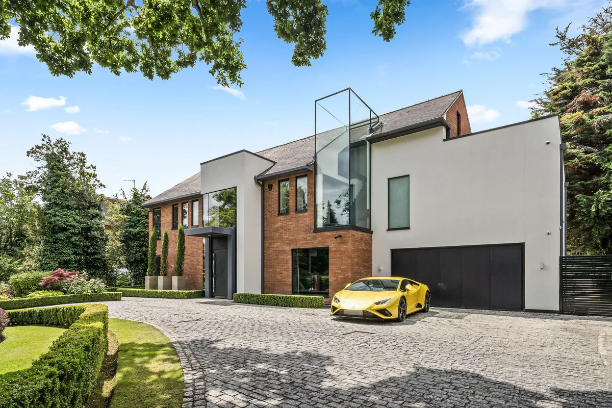 6 bed 2/3 acre land for sale, Linksway, Northwood, HA6