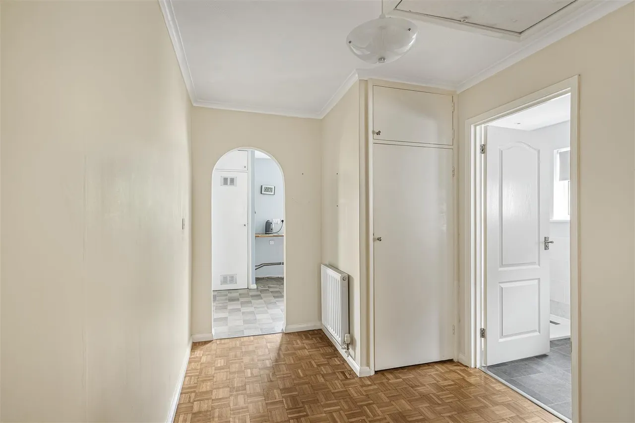 Stirling Avenue, Seaford, photo 13