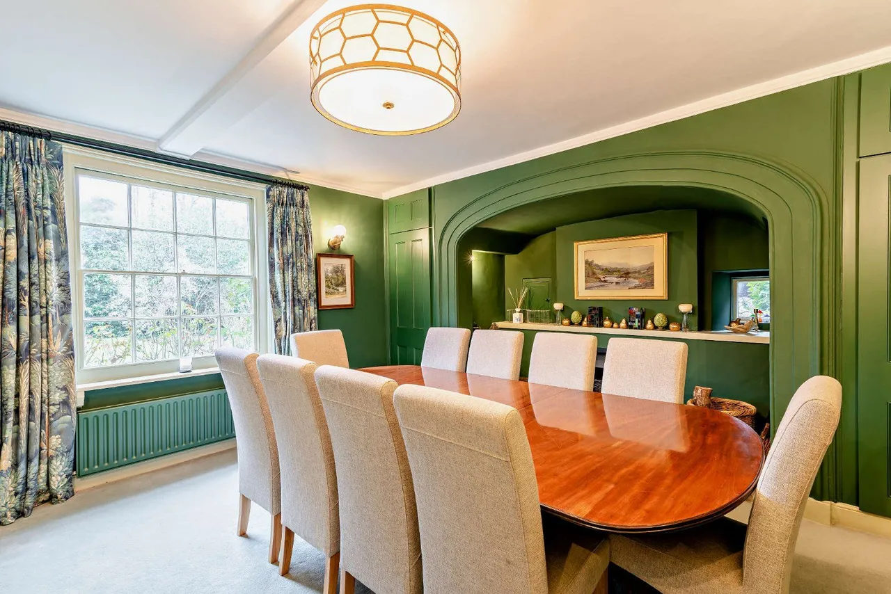 Lyons Road, Slinfold, Horsham, West Sussex, RH13 0QS, photo 8