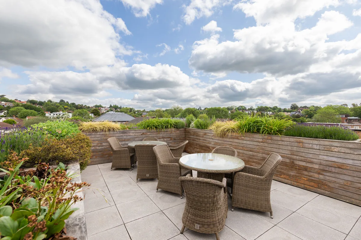 High Road, Loughton, IG10, photo 19