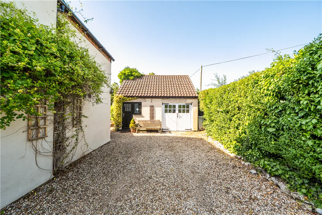 Halls Corner, Hevingham, NR10, photo 19