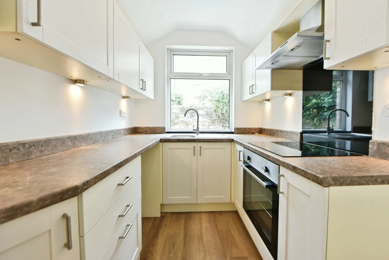 Stockport Road, Marple, Stockport, Greater Manchester, SK6, photo 21
