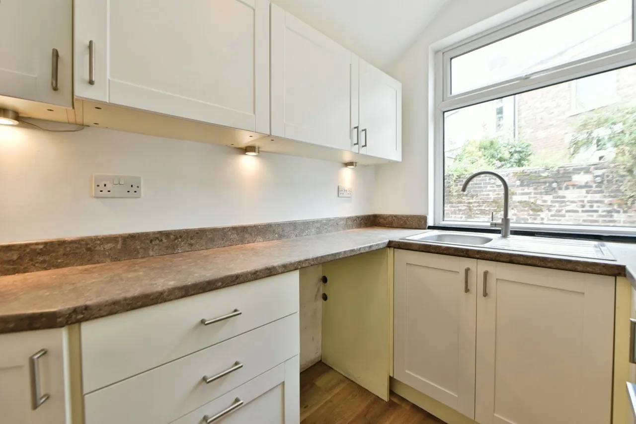 Stockport Road, Marple, Stockport, Greater Manchester, SK6, photo 11