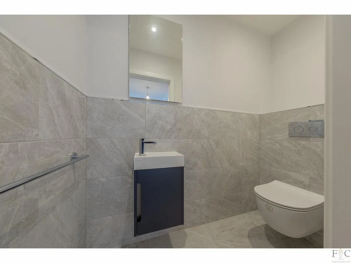 Cleves Gardens, Leicester, LE2, photo 18