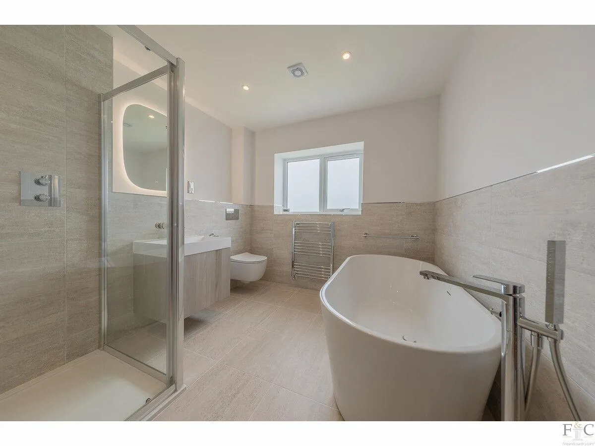 Cleves Gardens, Leicester, LE2, photo 29