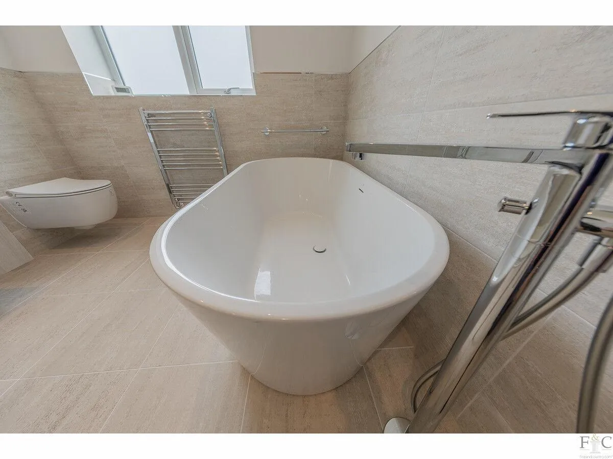 Cleves Gardens, Leicester, LE2, photo 30