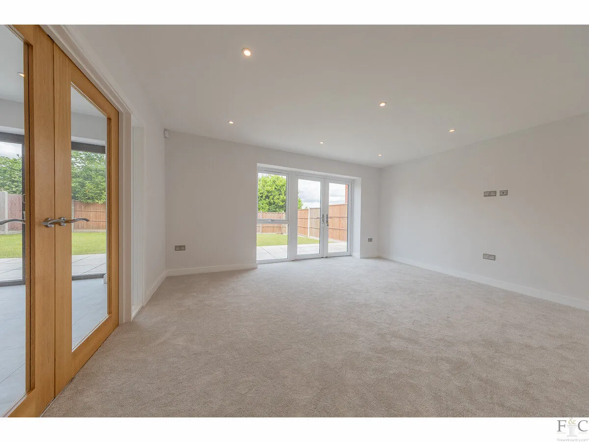 Cleves Gardens, Leicester, LE2, photo 9