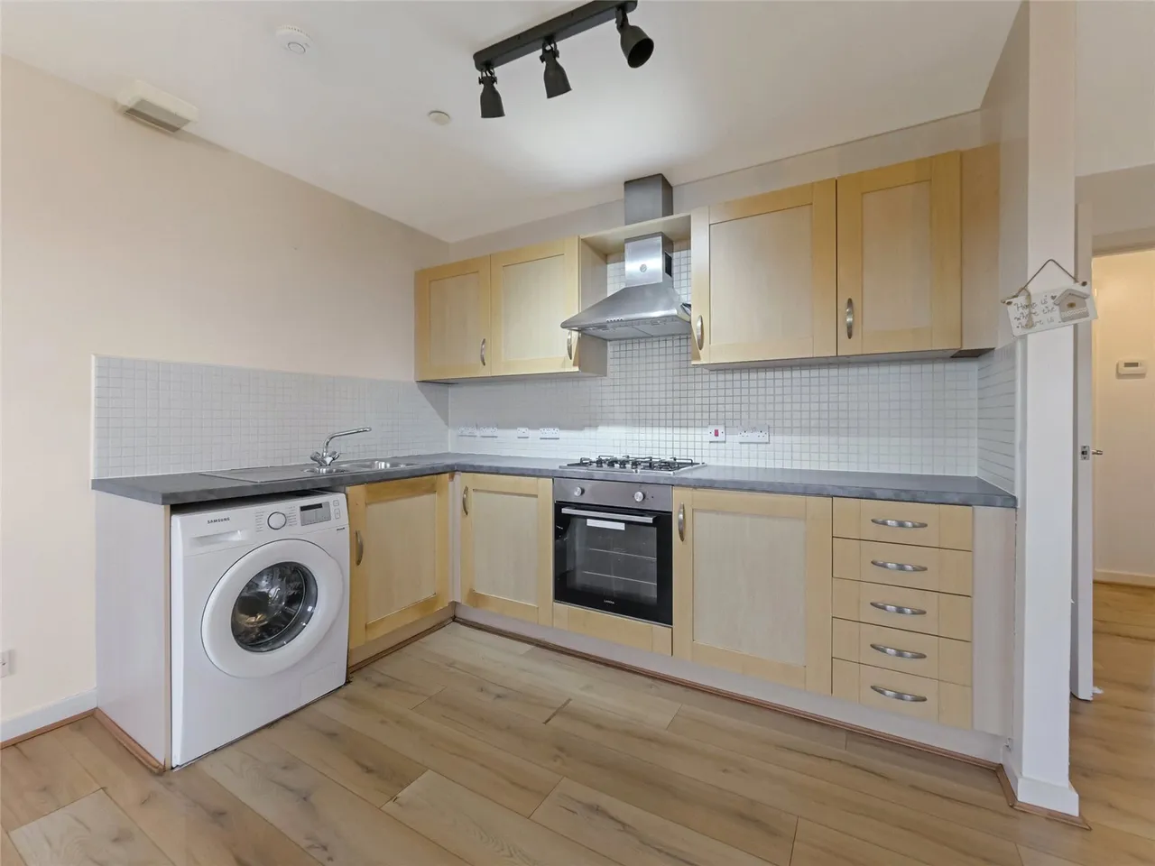 Dalmarnock Drive, Bridgeton, Glasgow, G40, photo 6
