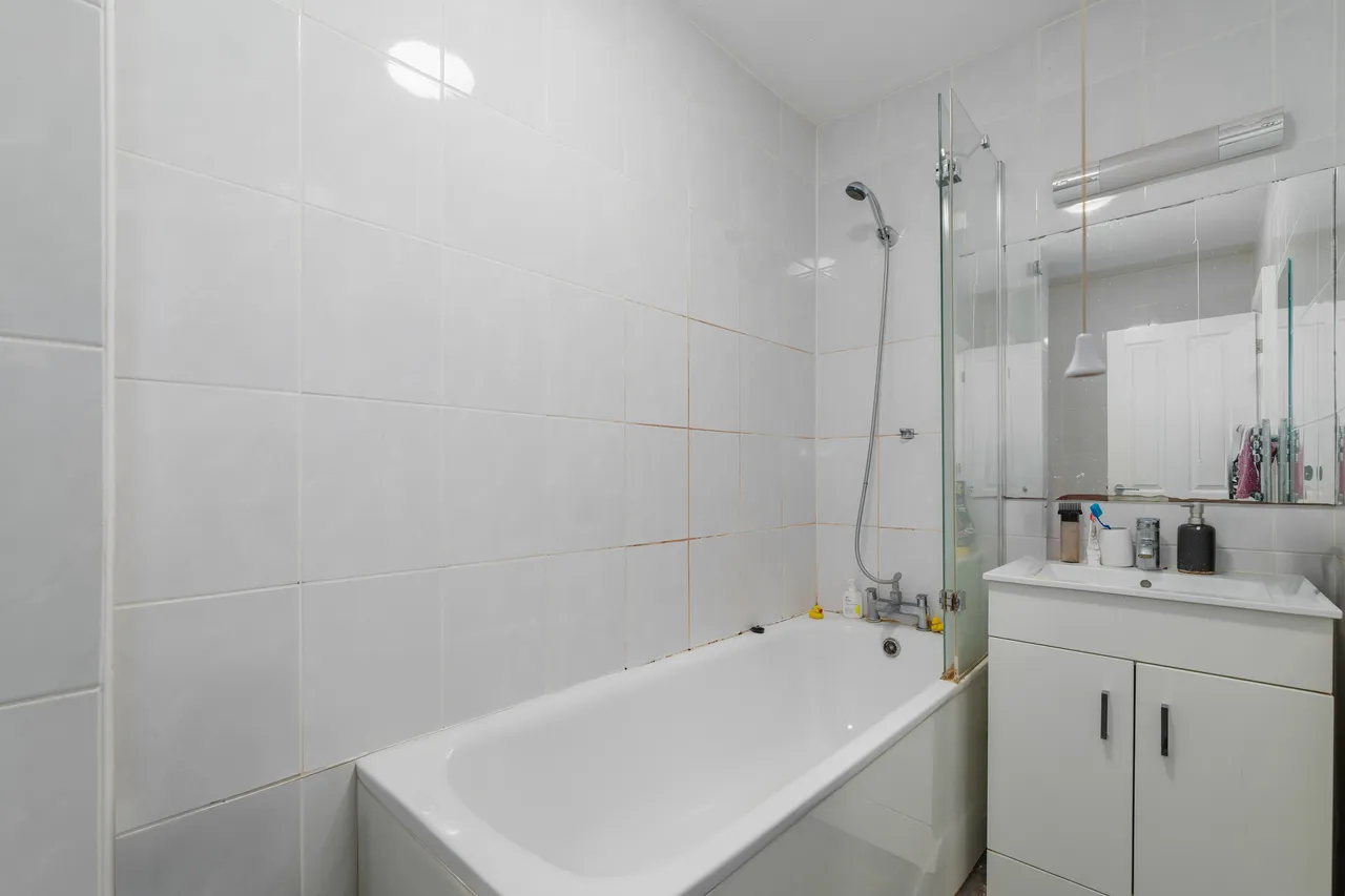 Capstan Square, London, E14, photo 9