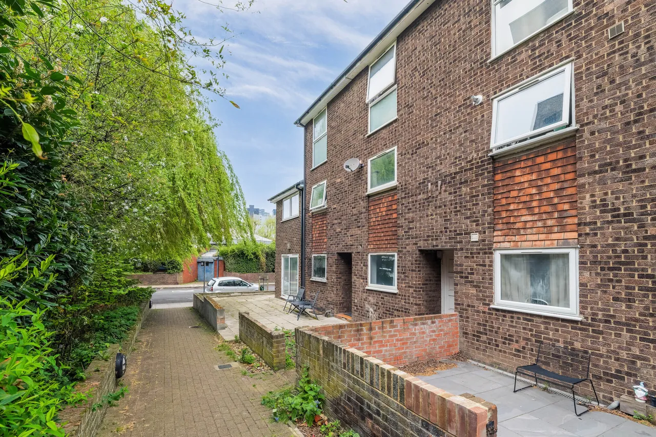 Capstan Square, London, E14, photo 12