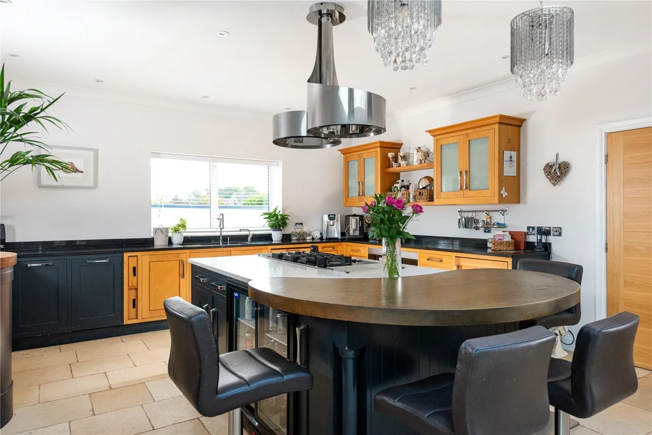 Glapthorn Road, Oundle, PE8, photo 7