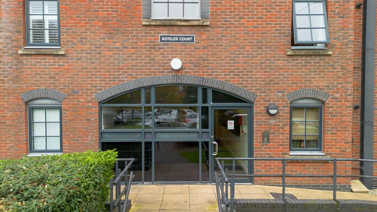 Apartment 32, Boteler Court Elphins Drive, Warrington, Warrington, WA4 6DU, photo 13
