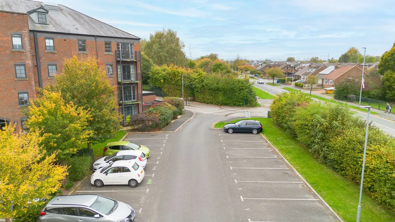 Apartment 32, Boteler Court Elphins Drive, Warrington, Warrington, WA4 6DU, photo 11