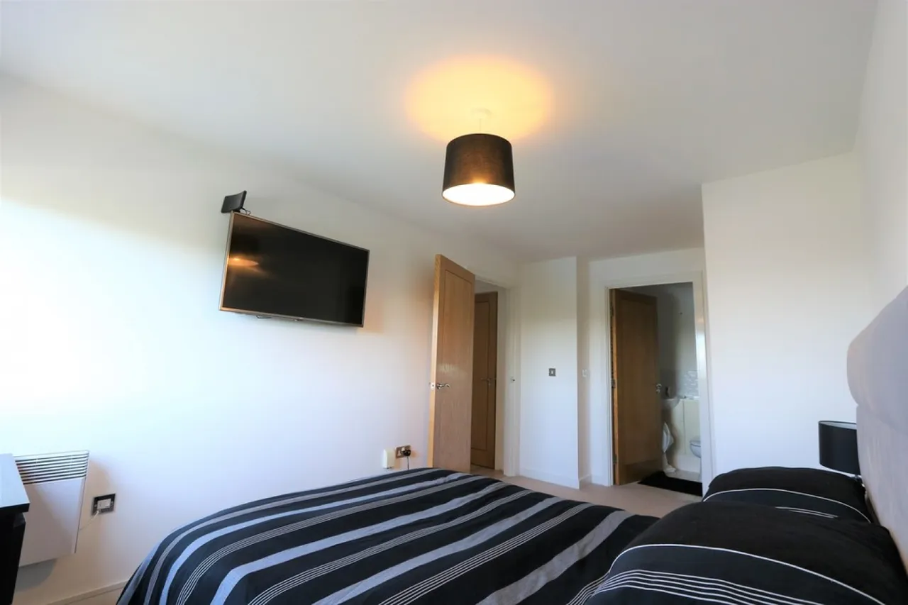 Roma House, Victoria Wharf, CF11, photo 11