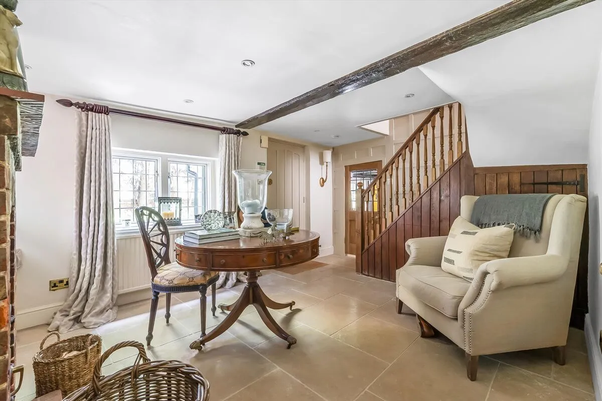 Bagshot Road, West End, GU24, photo 10