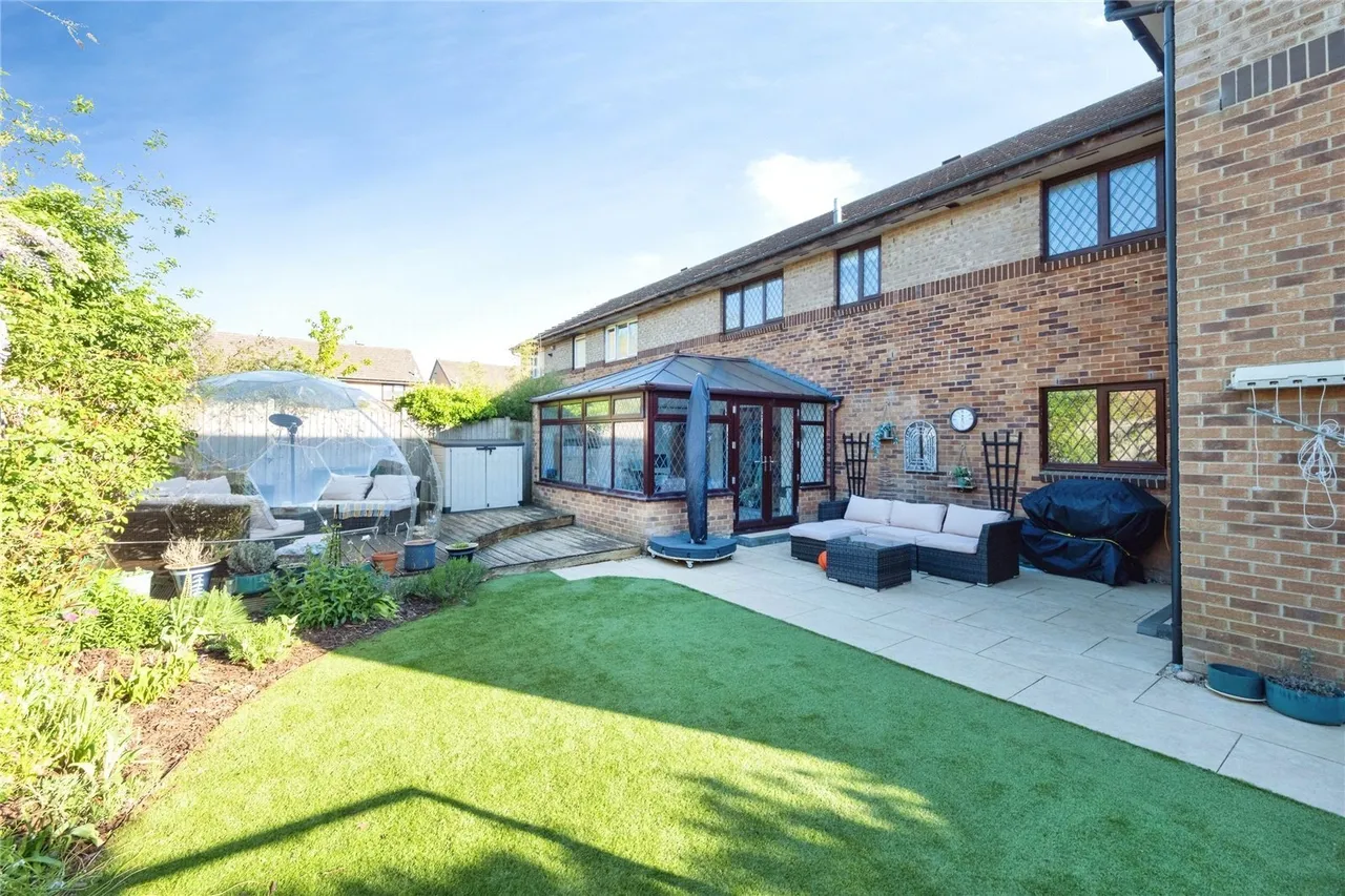 Thompson Drive, Caversfield, Bicester, Oxfordshire, OX27, photo 29