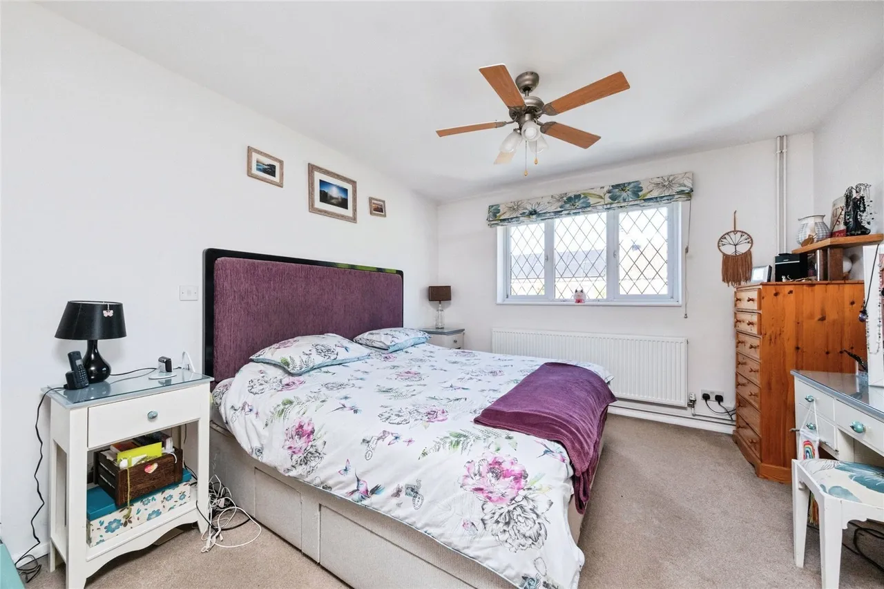 Thompson Drive, Caversfield, Bicester, Oxfordshire, OX27, photo 17