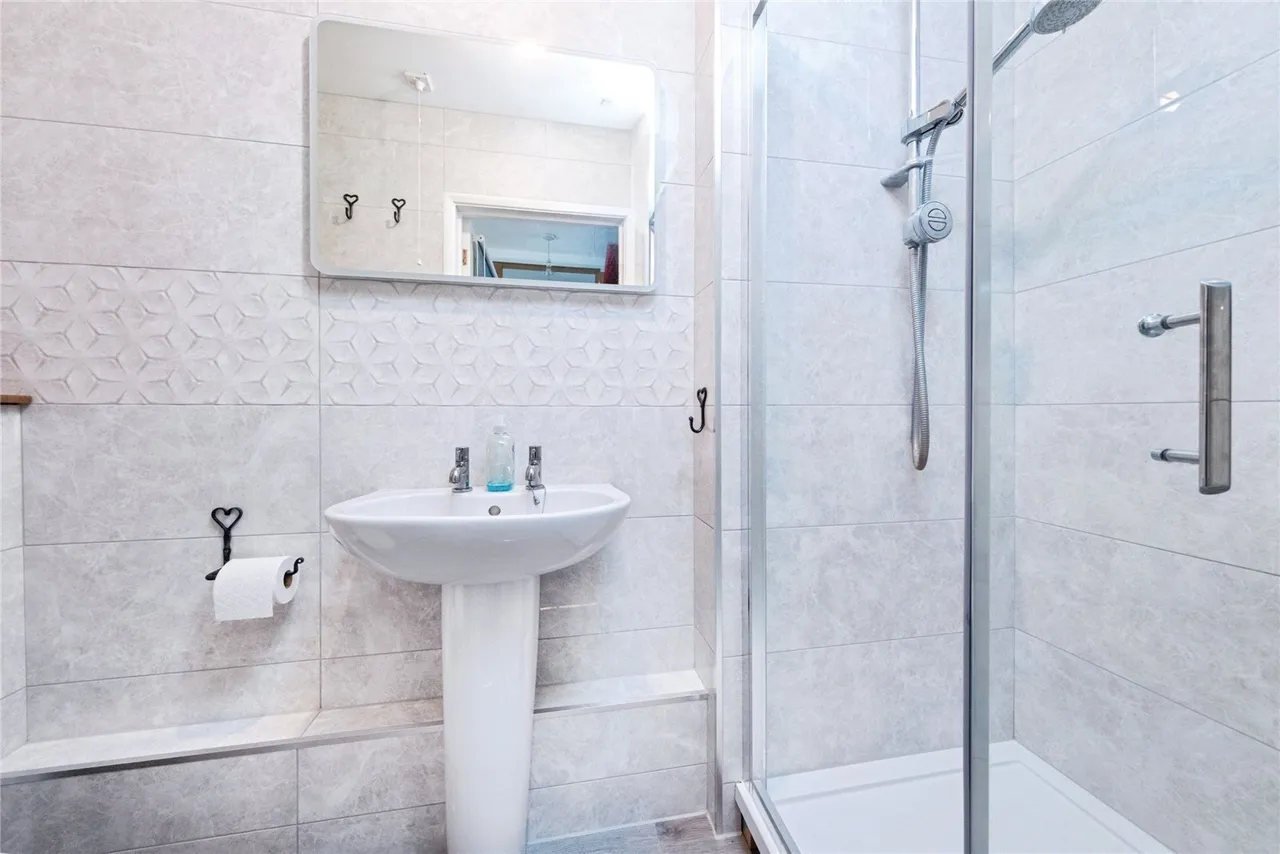 Thompson Drive, Caversfield, Bicester, Oxfordshire, OX27, photo 25