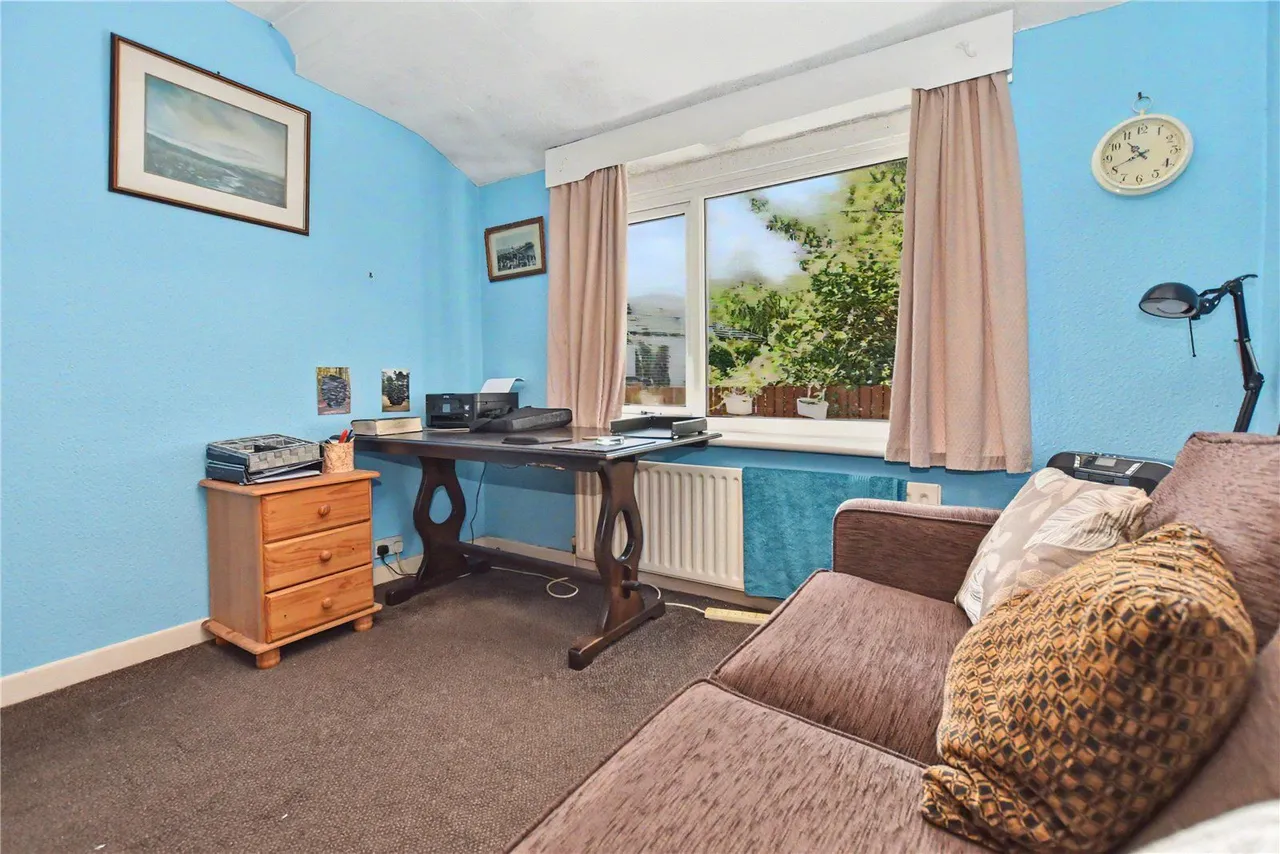 Crawshaw Rise, Pudsey, LS28, photo 12